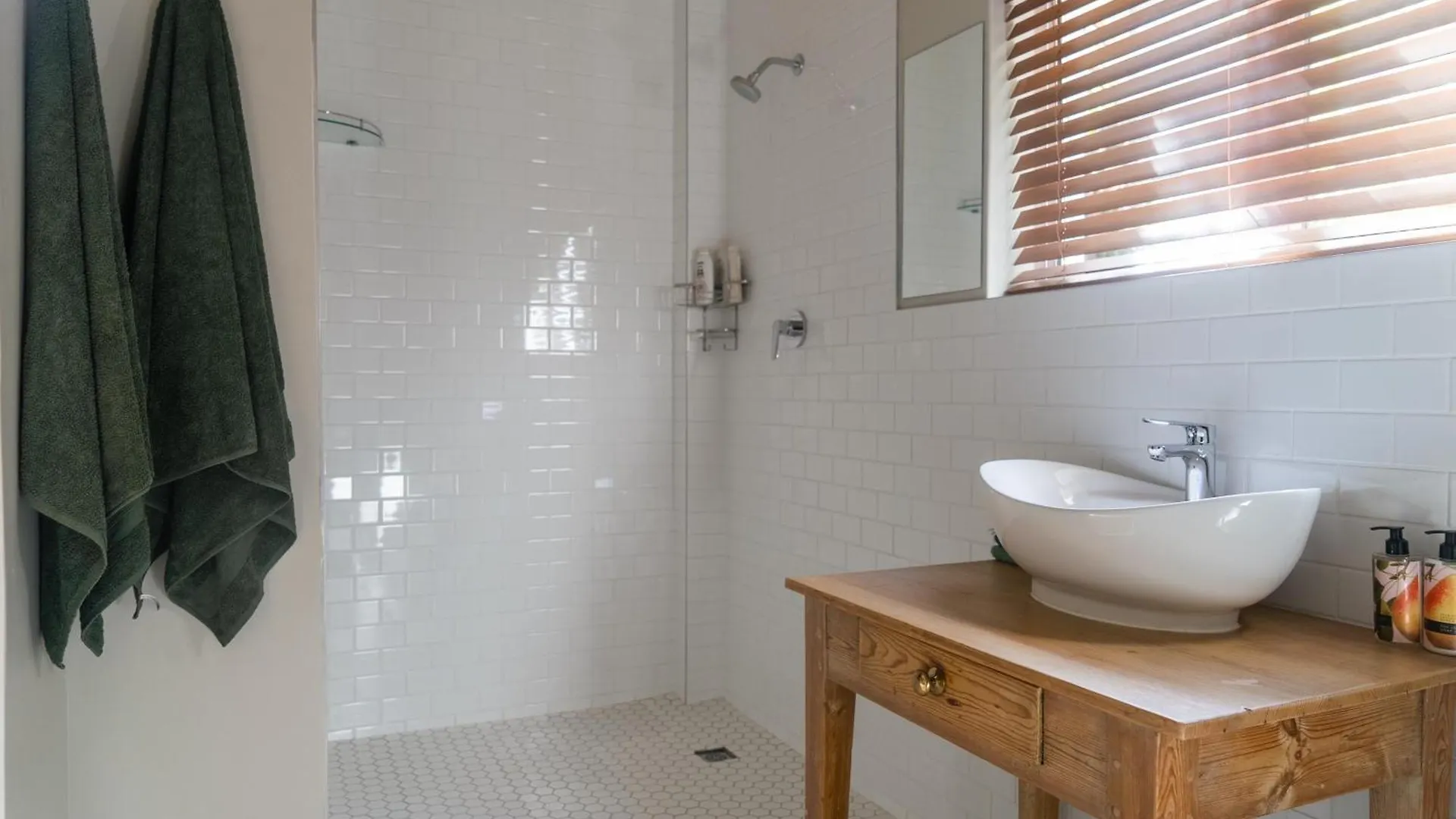 The Finsbury Apartment Cape Town 0*,  South Africa